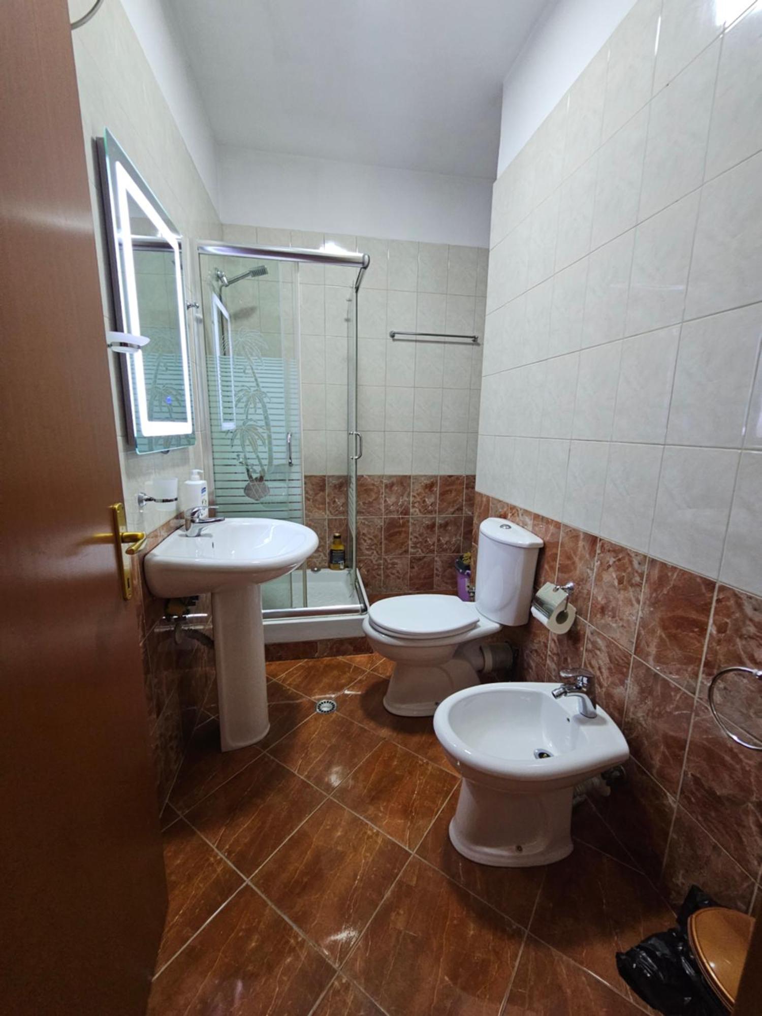 Apartment Aura Skanderbeg Square *