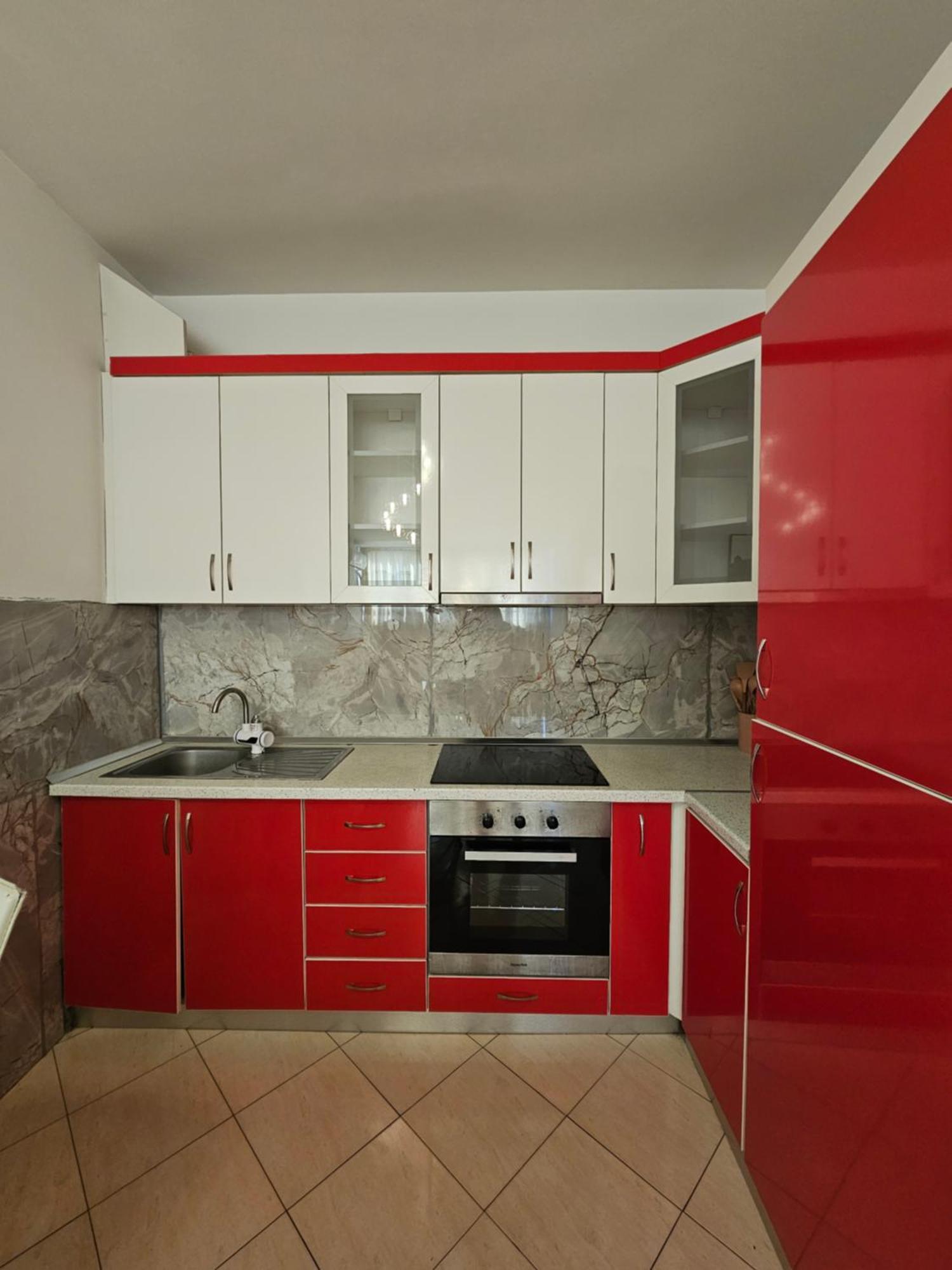 Aura Skanderbeg Square Apartment